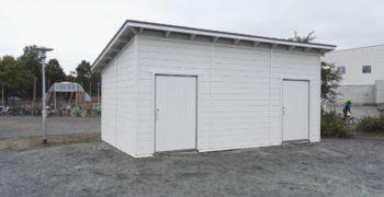 Koulun leikkiväline varasto 2